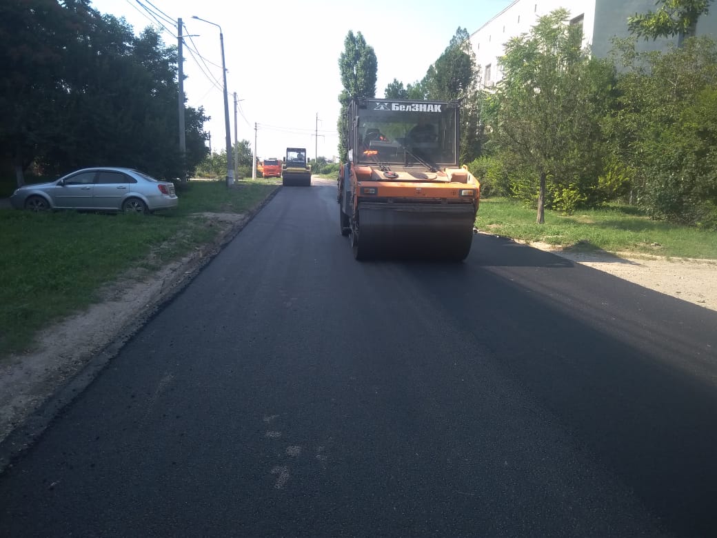 Закончены работы по устройству выравнивающего слоя покрытия на ул. Фрунзе городского округа Красноперекопскакончены работы по устройству выравнивающего слоя покрытия на ул. Фрунзе городского округа Красноперекопск