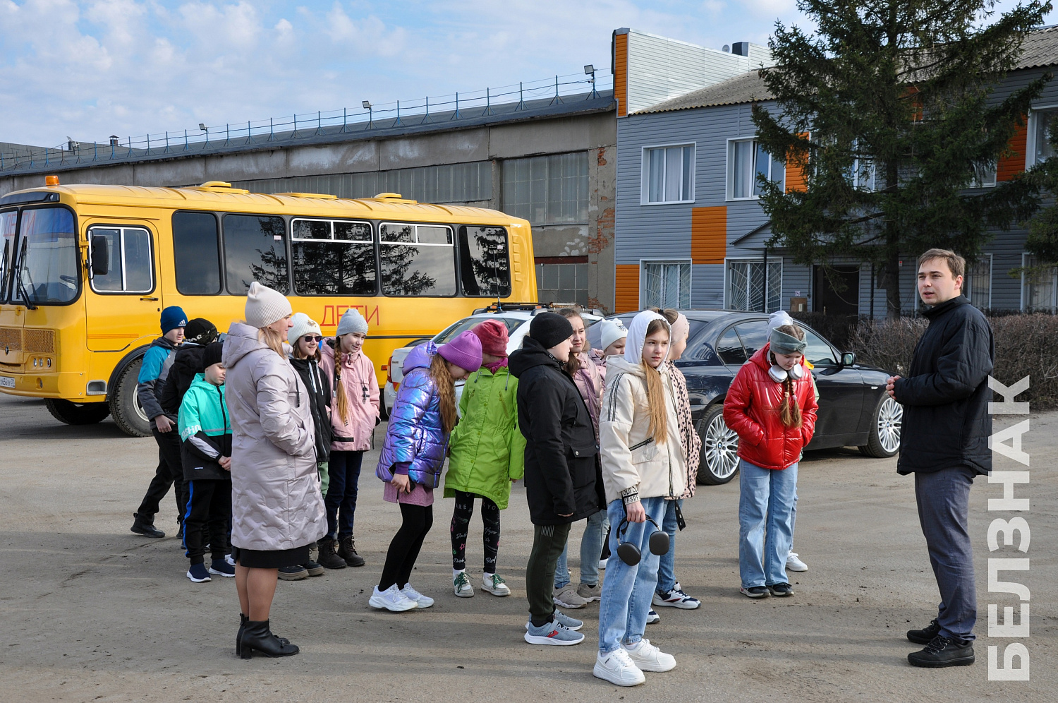 Учащиеся МОУ «Пролетарская СОШ № 2» посетили Ракитянское подразделение ООО «БелЗНАК»